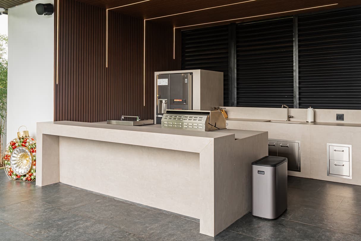 Outdoor Kitchen Setup