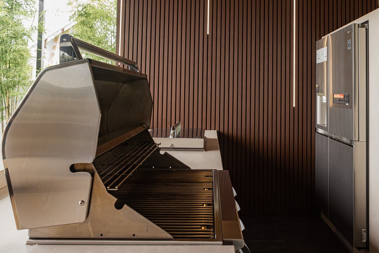 Outdoor Kitchen Setup